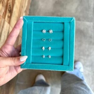 Brinco Círculo C/ Zircônia